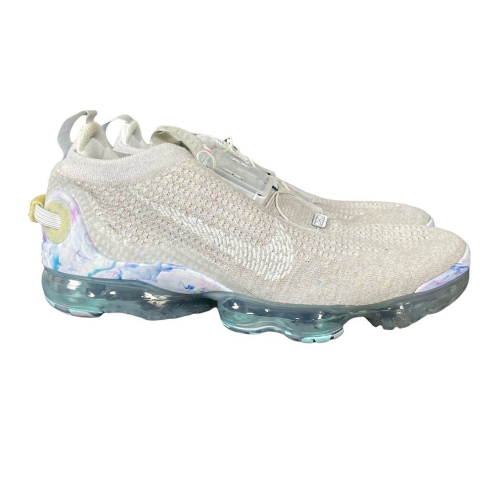 Nike Air VaporMax 2020 Flyknit Mens 10 Summit White Running Shoes CJ6740-100 - Picture 1 of 11
